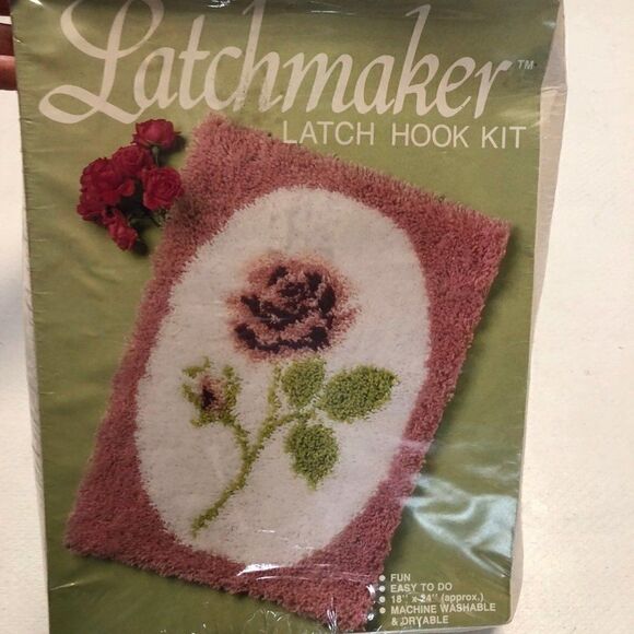 Latchmaker Hook Kit Rose Mat 18 x 24 - Picture 1 of 5